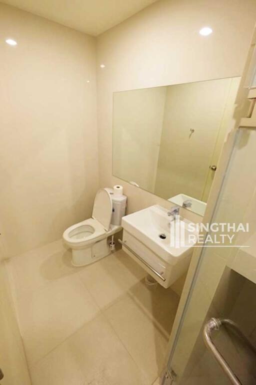 For RENT : Life Asoke / 2 Bedroom / 2 Bathrooms / 56 sqm / 42000 THB [6507538]