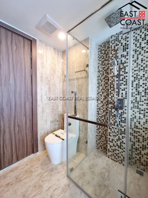 Grand Avenue Residence Condo for rent in Pattaya City, Pattaya. RC11732