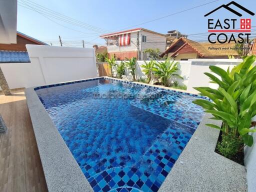 Suksabai Villa House for sale in Pattaya City, Pattaya. SH13636