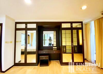 For RENT : Supalai Place / 2 Bedroom / 2 Bathrooms / 122 sqm / 42000 THB [8447862]
