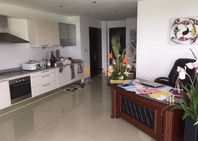 2 bedroom Condo in The Park Jomtien Condominium Jomtien