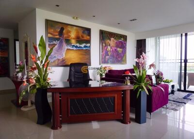 2 bedroom Condo in The Park Jomtien Condominium Jomtien