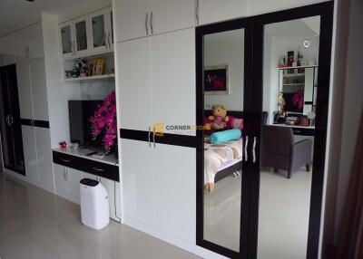 2 bedroom Condo in The Park Jomtien Condominium Jomtien