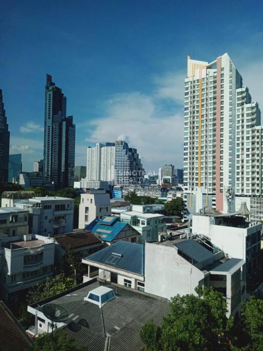 For RENT : The Address Sathorn / 2 Bedroom / 2 Bathrooms / 80 sqm / 42000 THB [R10282]