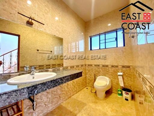 Paradise Villa 1 House for sale in East Pattaya, Pattaya. SH13335