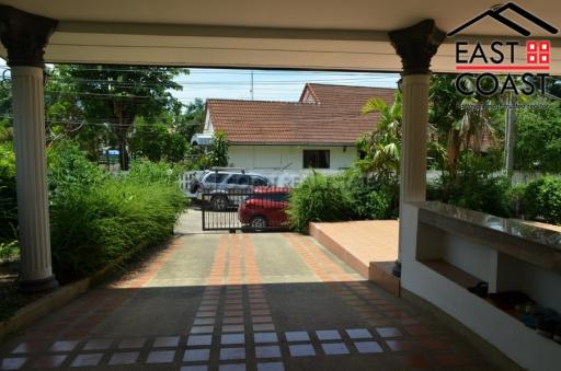 Mabprachan Garden Resort House for rent in East Pattaya, Pattaya. RH11809