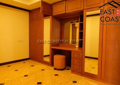 Royal Hill Condo for rent in Jomtien, Pattaya. RC11466