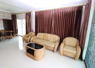 4 bedroom family home at Supalai Bella