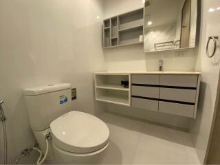 For RENT : HQ by Sansiri / 1 Bedroom / 1 Bathrooms / 44 sqm / 42000 THB [10614166]