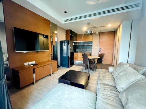 For RENT : Ashton Morph 38 / 2 Bedroom / 1 Bathrooms / 58 sqm / 42000 THB [R11422]