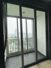 For RENT : Ashton Morph 38 / 2 Bedroom / 1 Bathrooms / 58 sqm / 42000 THB [R11422]