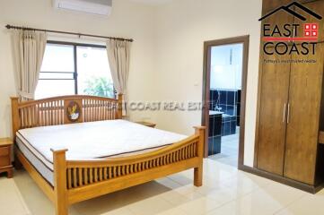 SP3 Village House for rent in East Pattaya, Pattaya. RH12646