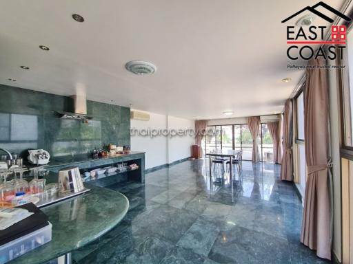 Grand Condo House for sale in Jomtien, Pattaya. SH14275