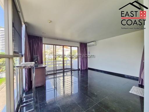 Grand Condo House for sale in Jomtien, Pattaya. SH14275