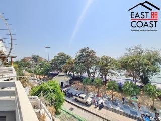 Grand Condo House for sale in Jomtien, Pattaya. SH14275