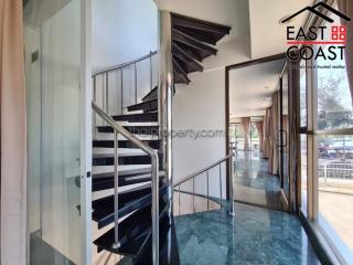 Grand Condo House for sale in Jomtien, Pattaya. SH14275