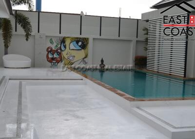 Patta Village House for rent in East Pattaya, Pattaya. RH11063