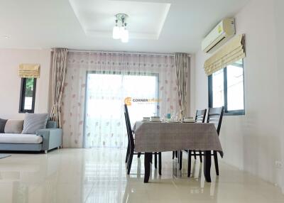 3 Bedrooms bedroom House in Uraiwan Park View East Pattaya