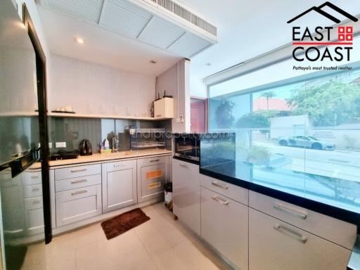 Sunrise Hill Resort Condo for sale and for rent in Pratumnak Hill, Pattaya. SRC14001