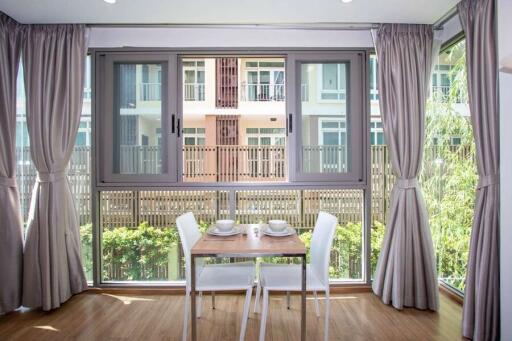 Luxury 1 bed condo for rent : Nimmana Chiang Mai