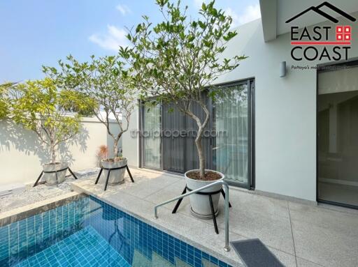 Palm Lakeside House for sale in East Pattaya, Pattaya. SH14297