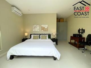 Palm Lakeside House for sale in East Pattaya, Pattaya. SH14297