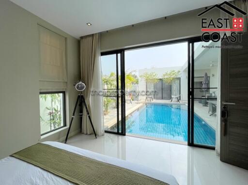 Palm Lakeside House for sale in East Pattaya, Pattaya. SH14297