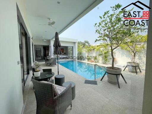 Palm Lakeside House for sale in East Pattaya, Pattaya. SH14297