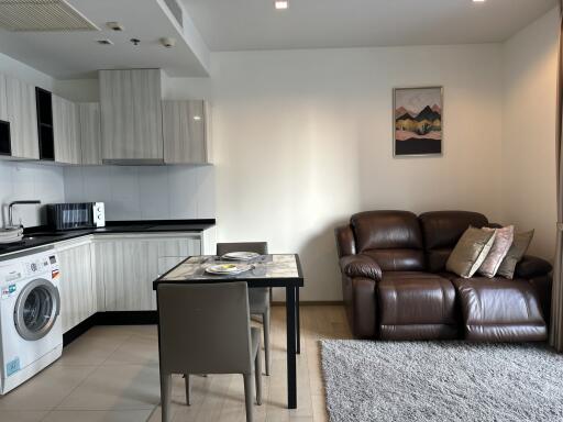 For RENT : HQ by Sansiri / 1 Bedroom / 1 Bathrooms / 45 sqm / 35000 THB [10681961]