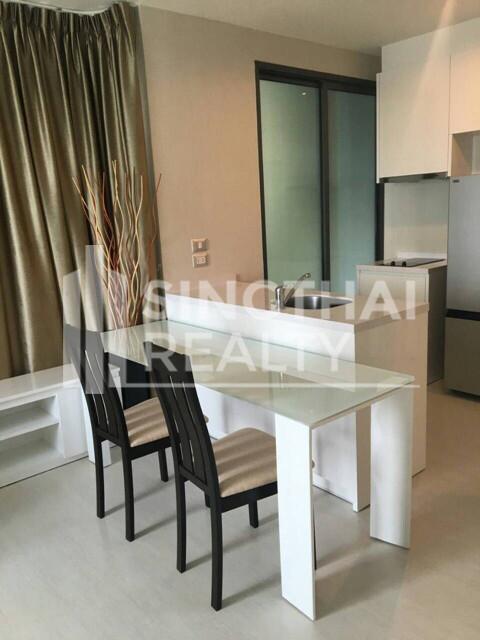 For RENT : Rhythm Sukhumvit 42 / 1 Bedroom / 1 Bathrooms / 49 sqm / 44000 THB [4021694]