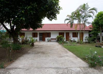 2 Bedroom bungalow on large plot at Don Kaeo, Saraphi