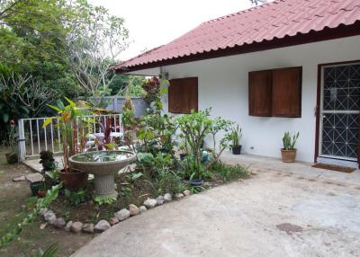 2 Bedroom bungalow on large plot at Don Kaeo, Saraphi
