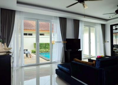 4 bedroom House in Whispering Palm East Pattaya