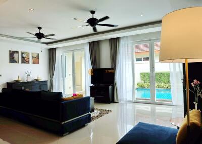 4 bedroom House in Whispering Palm East Pattaya