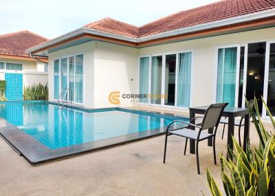 4 Bedrooms bedroom House in Whispering Palm East Pattaya