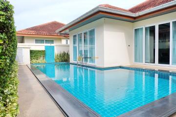 4 bedroom House in Whispering Palm East Pattaya