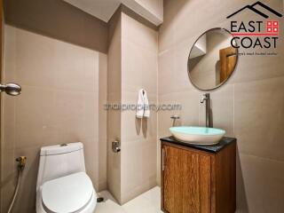 Thepthip Mansion Condo for sale in Pratumnak Hill, Pattaya. SC14172