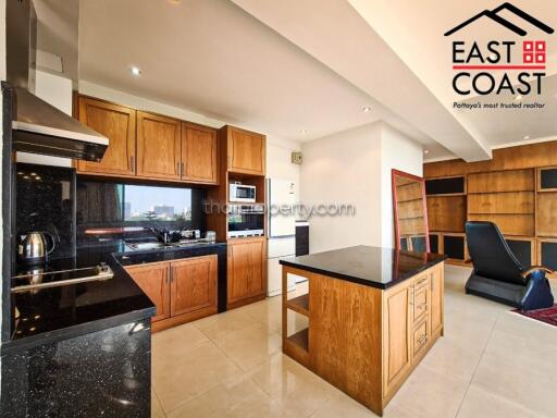 Thepthip Mansion Condo for sale in Pratumnak Hill, Pattaya. SC14172