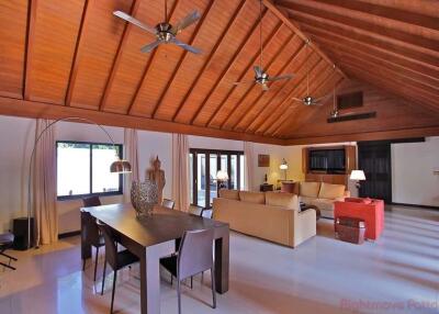 3 Bed House For Sale In Jomtien - Jomtien Park Villas