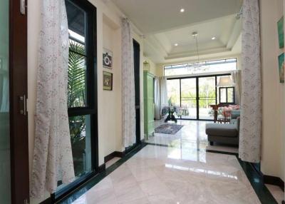 Large 4 bedroom house to rent at Lanna Montra