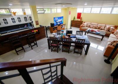 4 Bed House For Sale In Central Pattaya - Midtown Villa