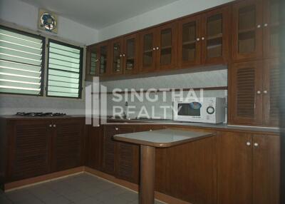 For RENT : The Waterford Condominium / 3 Bedroom / 3 Bathrooms / 207 sqm / 45000 THB [2474627]