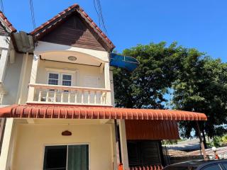 3 bed townhouse near Chiang Mai Gymkhana Club