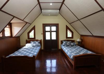 Individual 2 bedroom house full of traditional Thai features