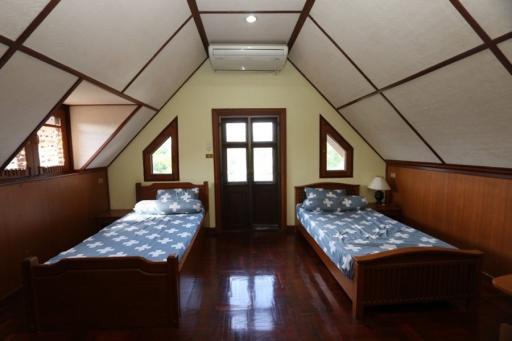 Individual 2 bedroom house full of traditional Thai features