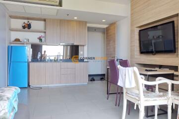 1 bedroom Condo in Zire Wongamat Wongamat