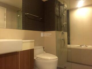 For RENT : The Crest Sukhumvit 49 / 2 Bedroom / 1 Bathrooms / 61 sqm / 45000 THB [3329429]