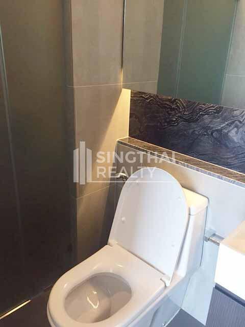 For RENT : The Lumpini 24 / 1 Bedroom / 1 Bathrooms / 39 sqm / 45000 THB [3330080]