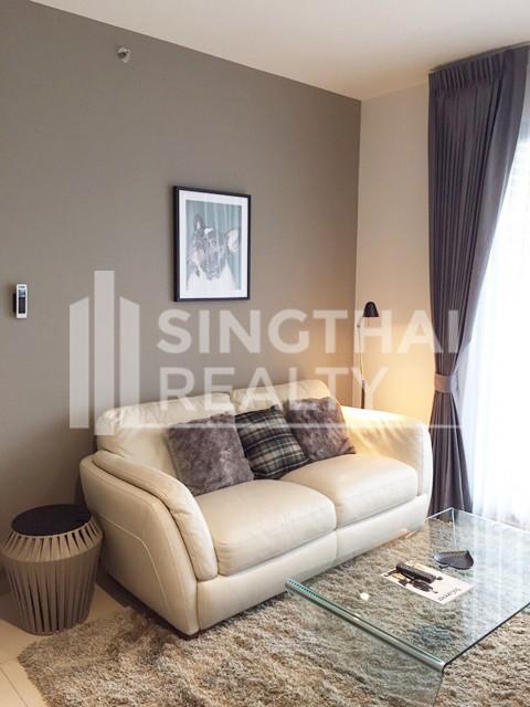 For RENT : The Lofts Ekkamai / 1 Bedroom / 1 Bathrooms / 46 sqm / 42000 THB [3629543]