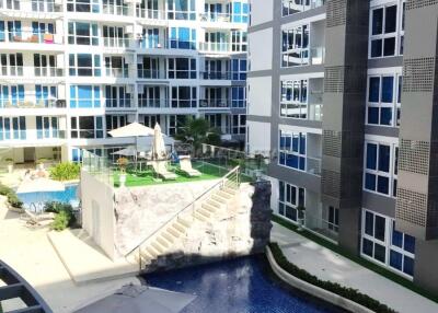 Grand Avenue Residence Condo for rent in Pattaya City, Pattaya. RC12513